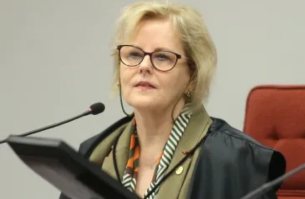  ROSA Weber envia à PGR pedido de investigação contra Bolsonaro e Queiroga