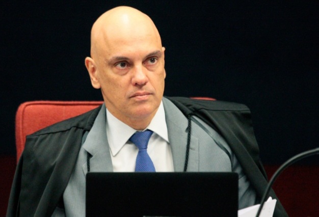  MORAES nega arquivamento de inquéritos contra Bolsonaro