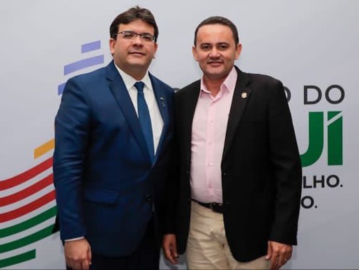  O prefeito de Lagoa do Barro do Piauí fez divulgar edital de convocação do concurso público