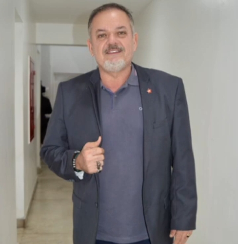  Maurício Solano: mais que um assessor parlamentar, um amigo confiável