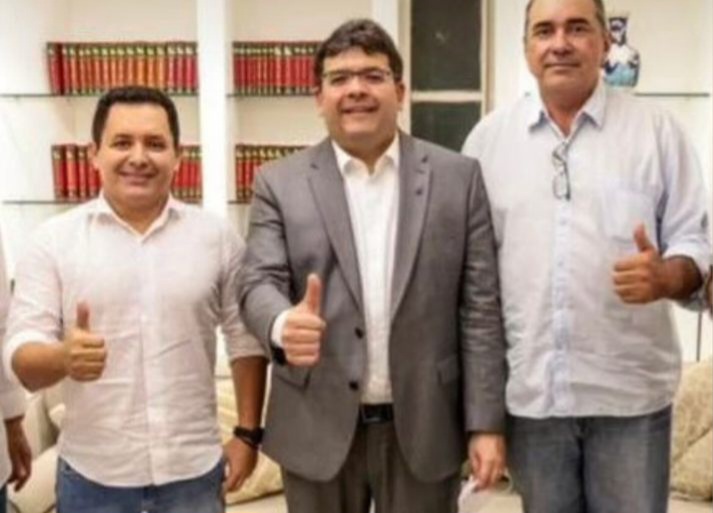  Renaldinho e Zé Neci receberam o apoio do governador Rafael Fonteles com vistas a disputa da Prefeitura de São Julião